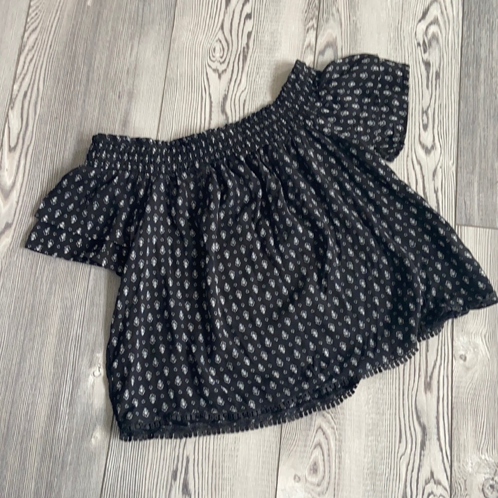 Off shoulder top